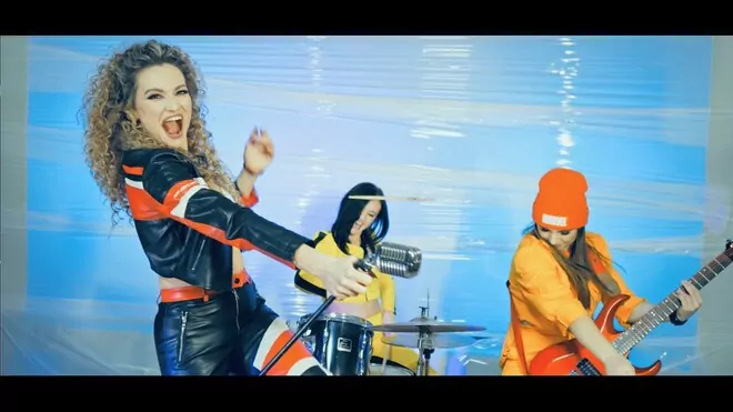 ENERGY GIRLS - NA SERIO (kocham) 2023