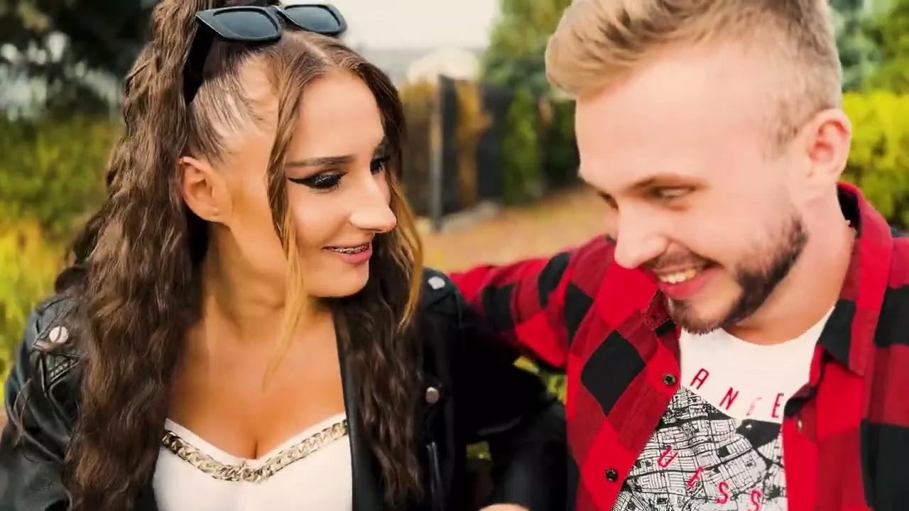 FREESTYLE - Zajefajna Anka