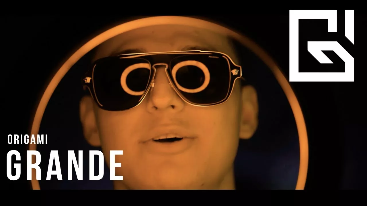 GRANDE - Origami