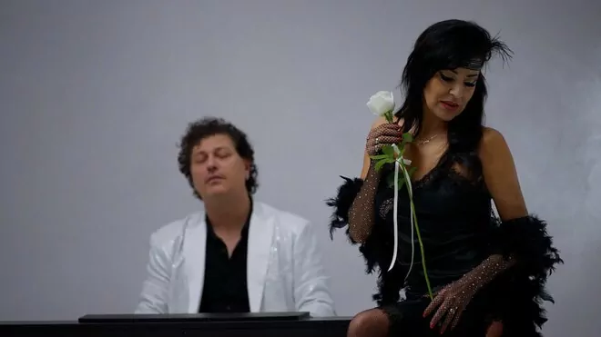 Justyna & Dario Isidoris - Amore Vieni