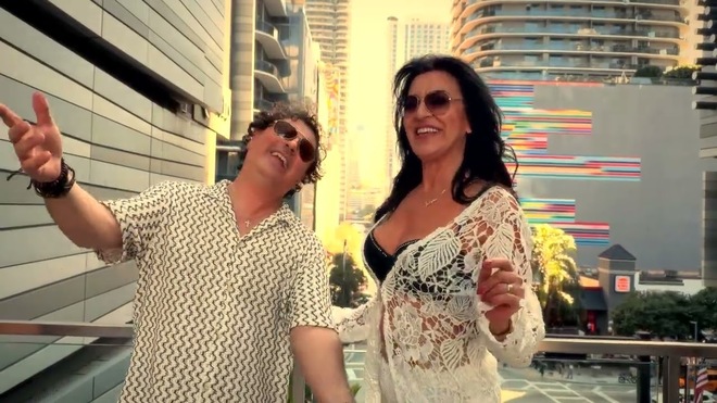 Justyna & Dario Isidoris - CHCESZ, CZY NIE