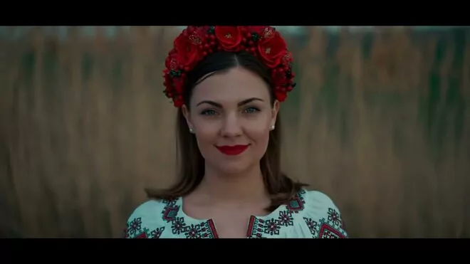 JUSTYNA LUBAS - Takiego Janicka (Video Lyrics)