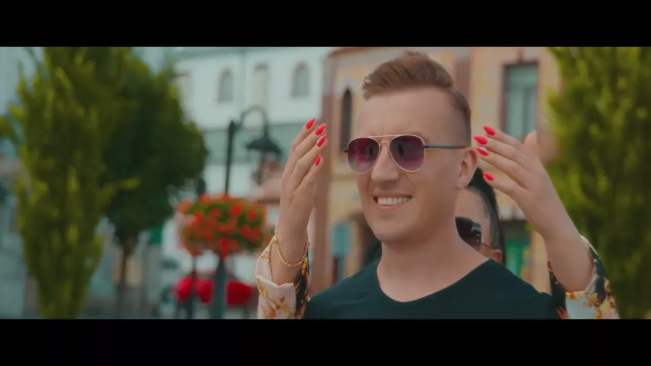 Kinga Molga - SAMOTNA