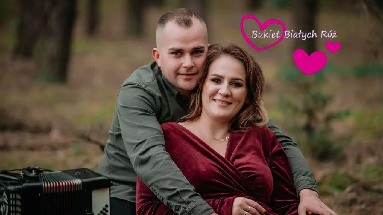 MATI DANCE - Bukiet Białych Róż