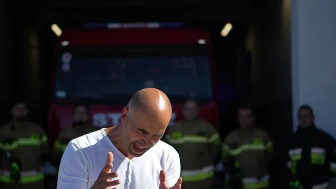 Maykel - JESTEŚ BOHATEREM