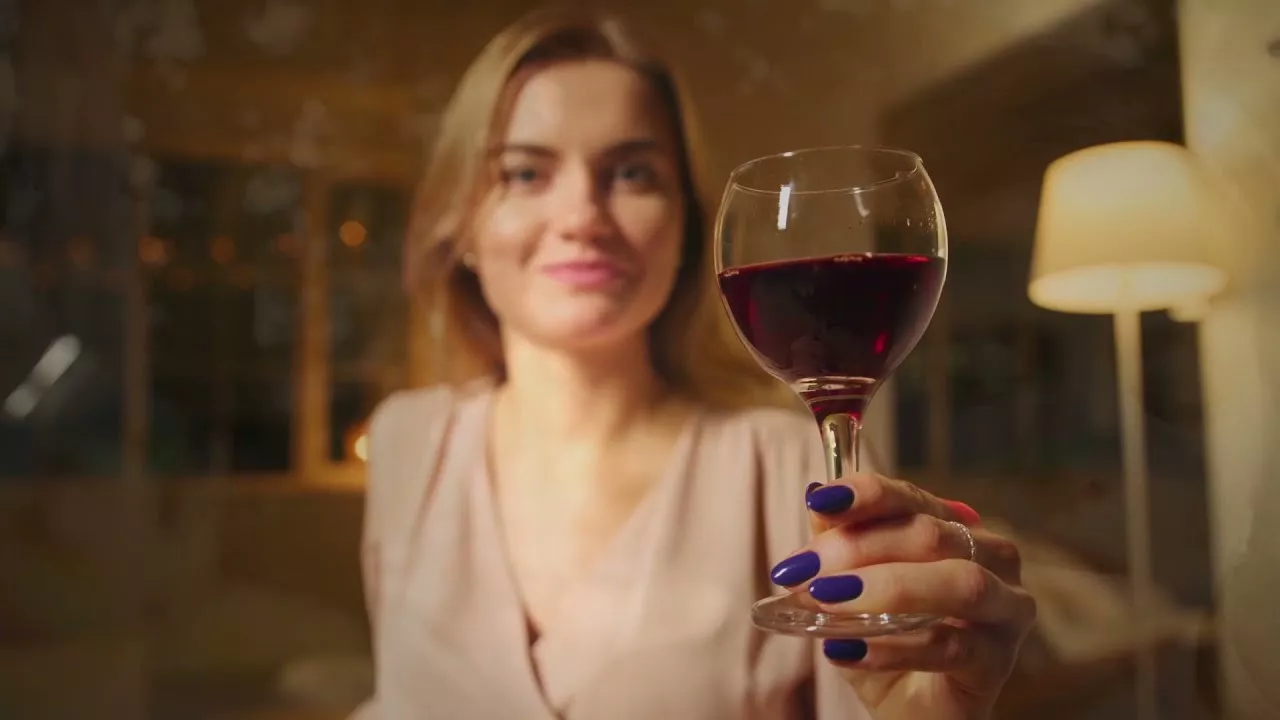 Mega Duet - Nie warto Kochać 