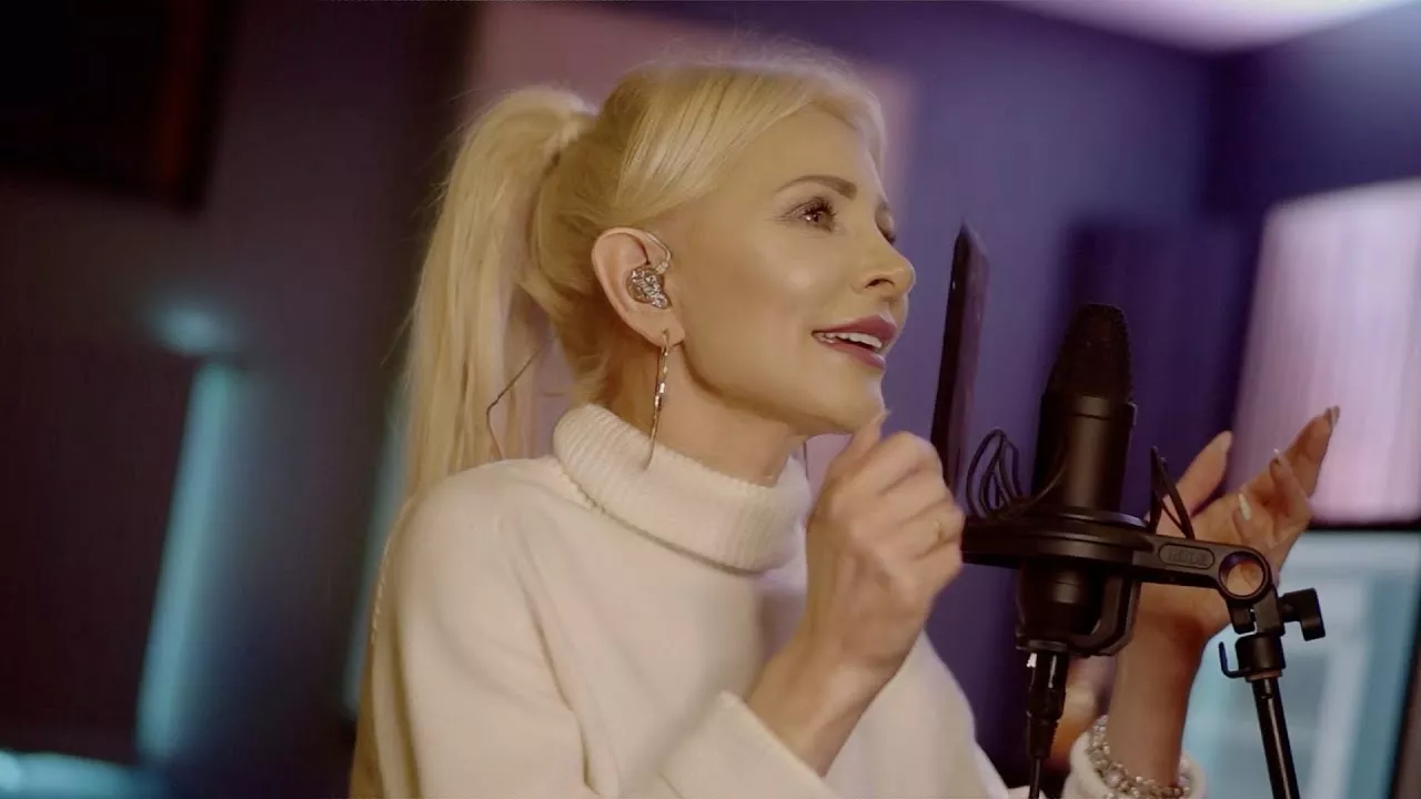 MEJK - Tańczę z nim do rana (live)