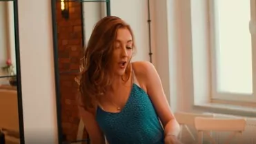 MODERN SZOKING - Jeden taniec