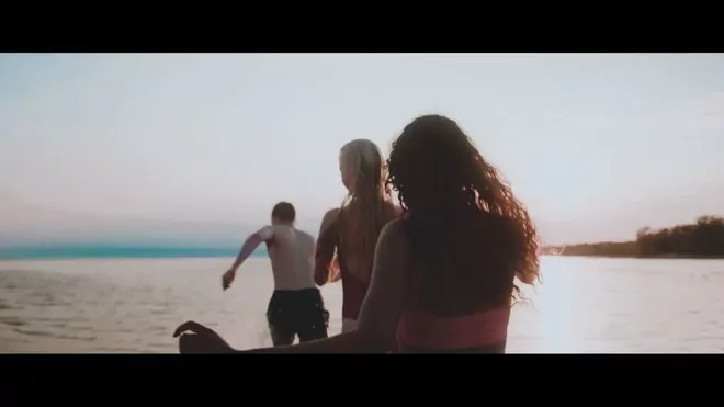 Never - Gorące usta