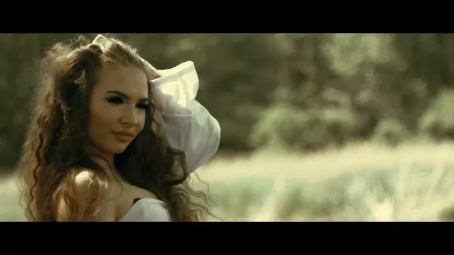 Never - To Ona (Skradła Moje Serce)