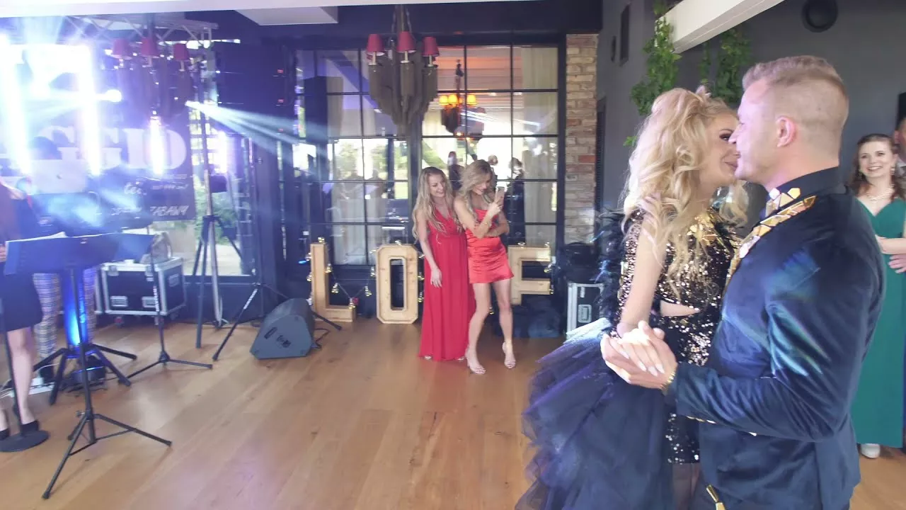 Pierwszy Taniec - Joanna i Dawid Narożni