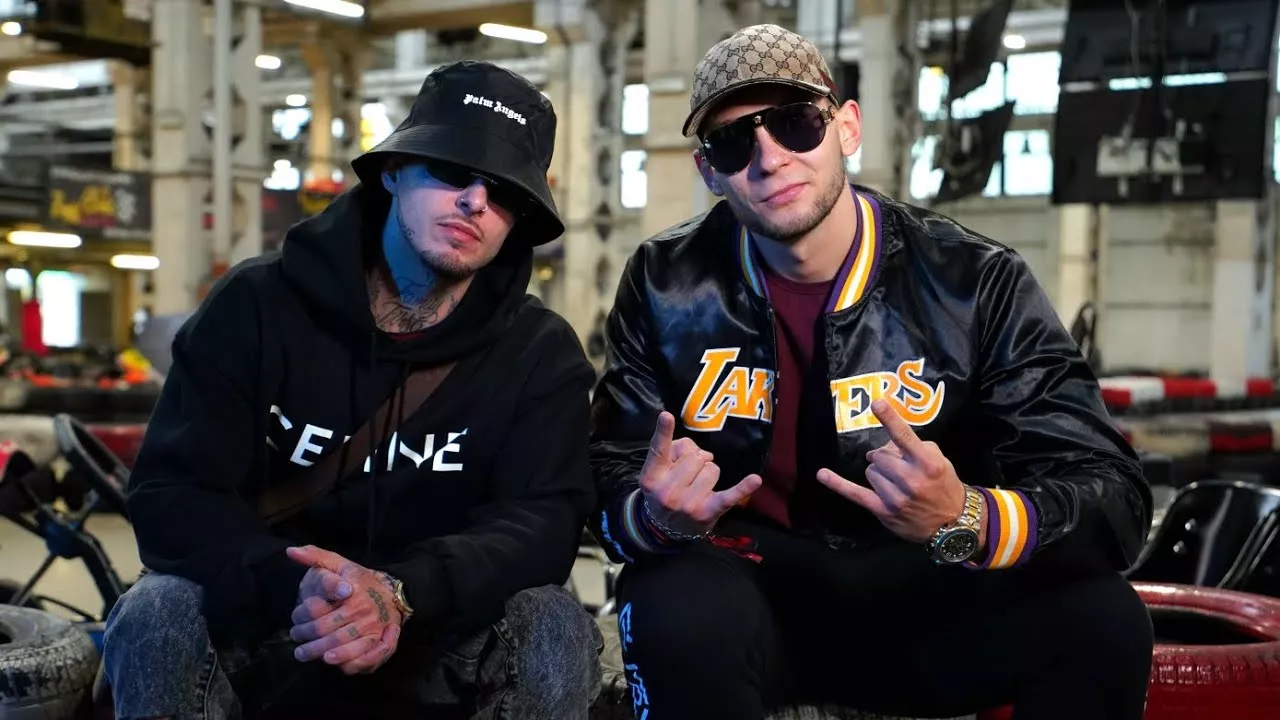 Rizi Papi, Boski Heniek - Ufo