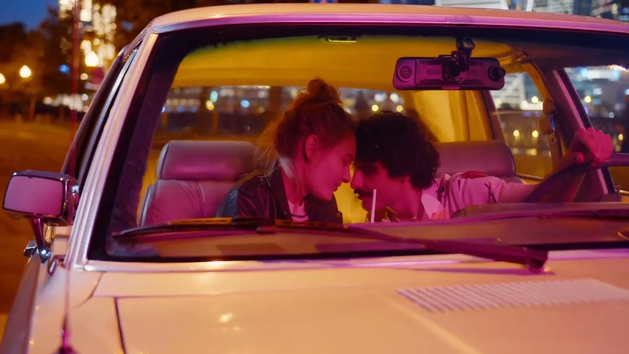 TAJNIAKI - DAWAJ MAŁA