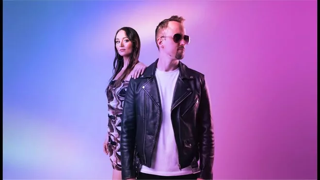 The Dziemians - Kochaj mnie tak (Synthwave sessions)