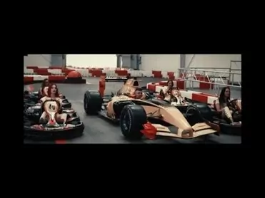 TOMASZ NIECIK - CZTERY 18-NASTKI JADĄ