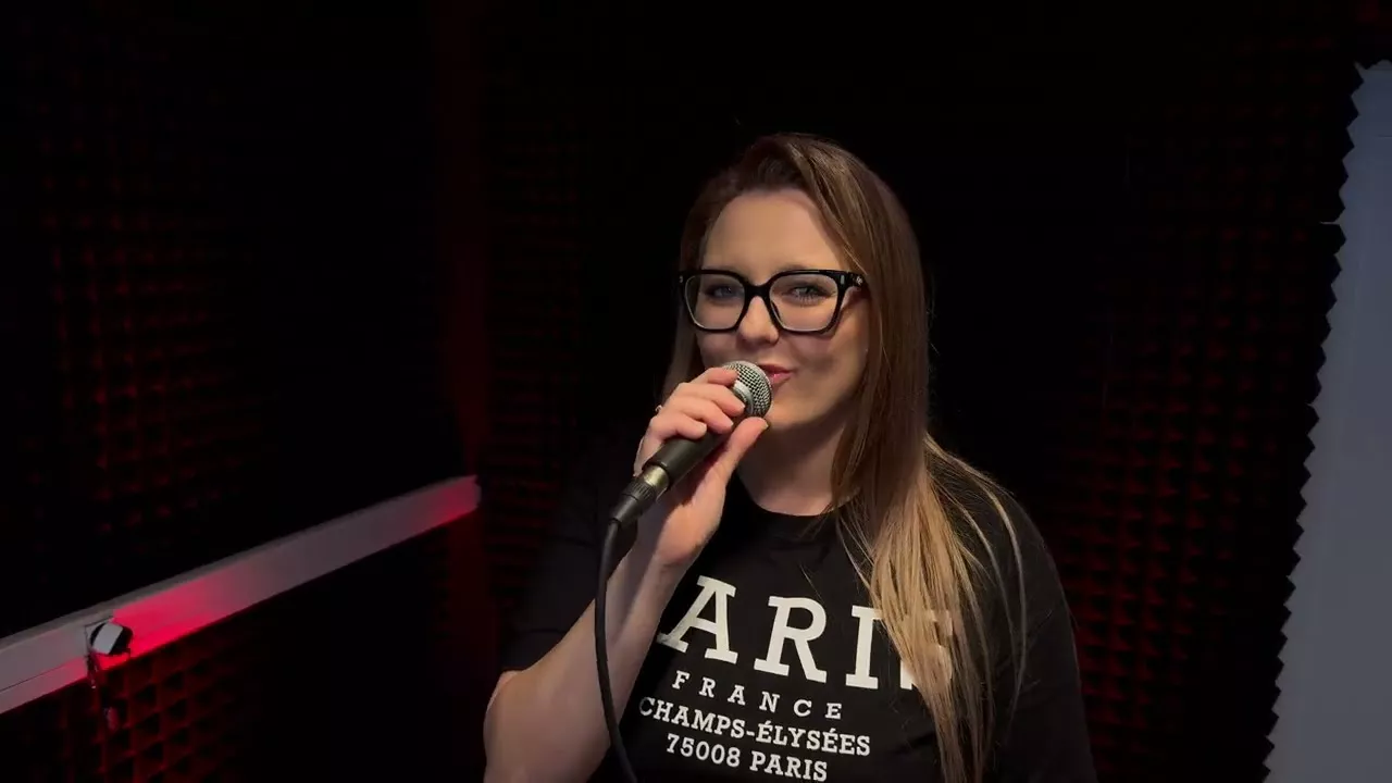 Żaneta Dziwińska - Daj mi noc (Cover TulskY)