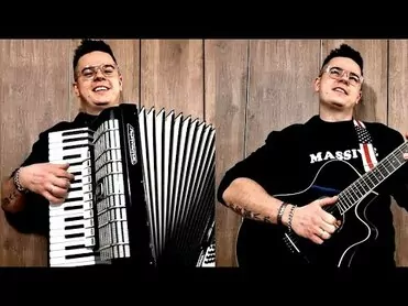 Zespół MASSiVE - Mała Blondyneczka 2023