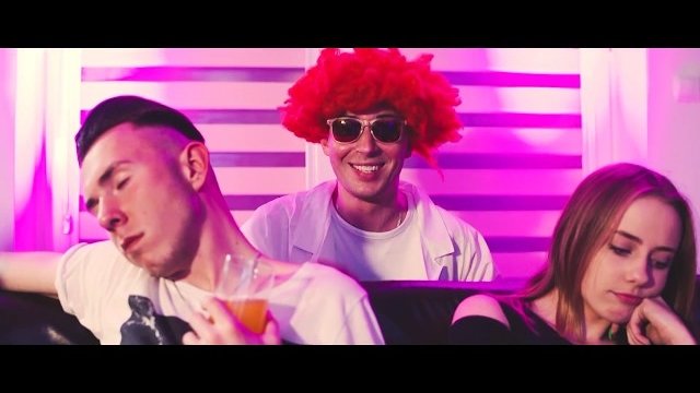 Gesek - Pij pij mała [DJ Sequence Extended Remix]