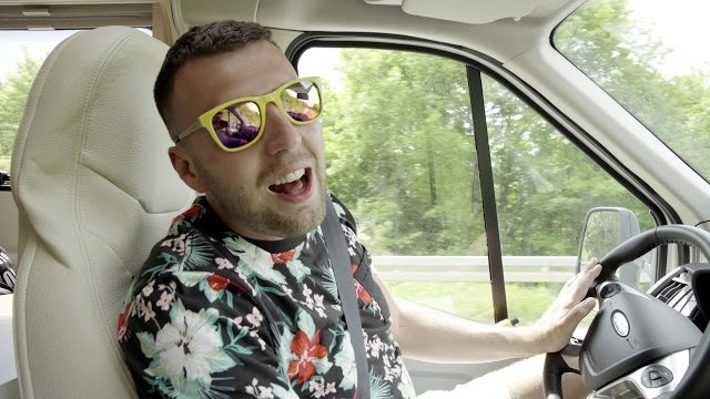 Mayster - Bawić Się