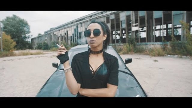 STEREO - Dziewczyna z Tindera