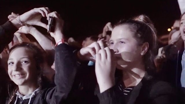 Blue Box - Comment Ca Va