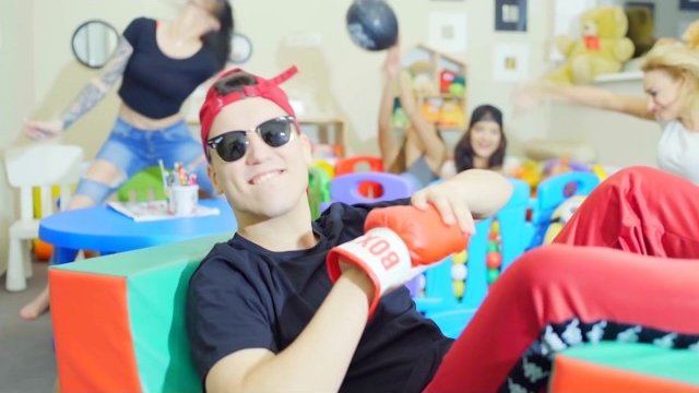 MiłyPan - Małolatki 