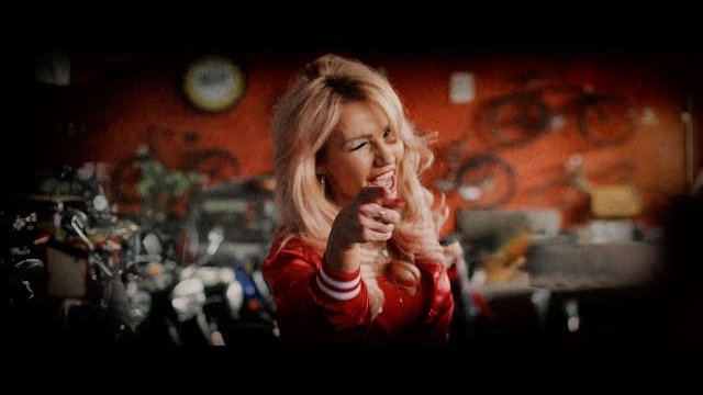 Exaited - Mam Cie Na Oku