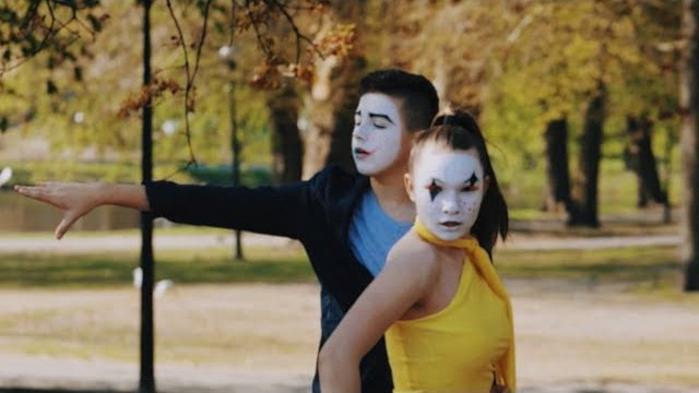 MAXX DANCE - Sukienka