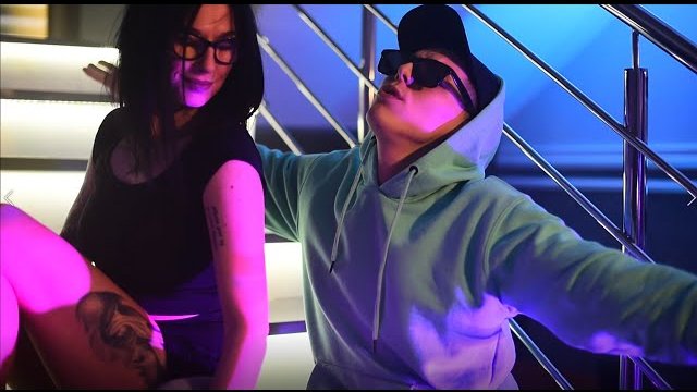 ZIULIK - BEZTROSKI KIELISZEK 