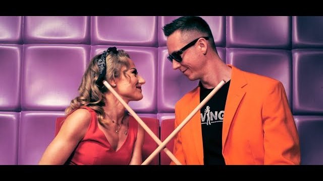 SWINGER - Niesamowita 