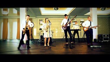 AMORE - Jak na imię ma