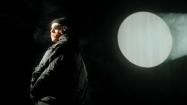 Kouchi - Stoję Obok Siebie