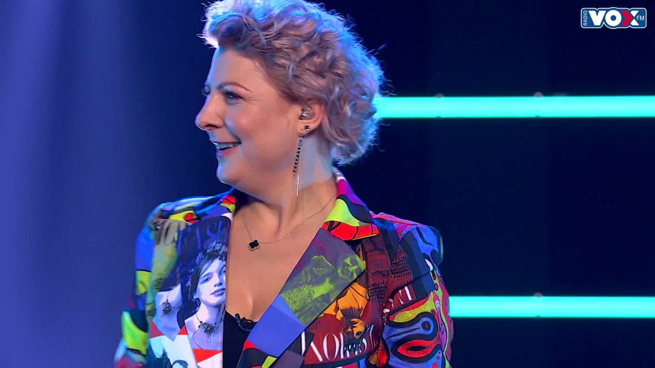 PIĘKNI I MŁODZI - Toksyna