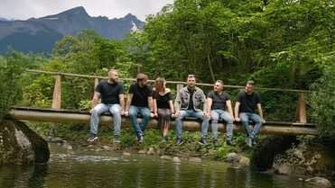 Zespół Heca - Serce na Dłoni